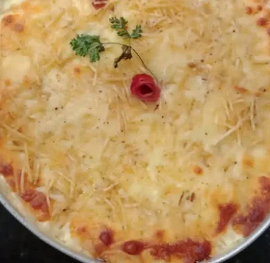 Prato gratinado com queijo